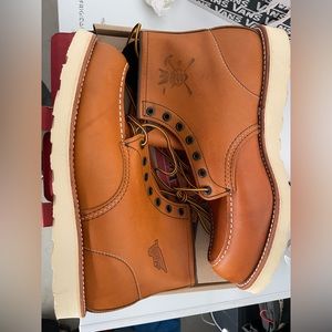 Redwing Boots Brand New 11.5 10875 Model